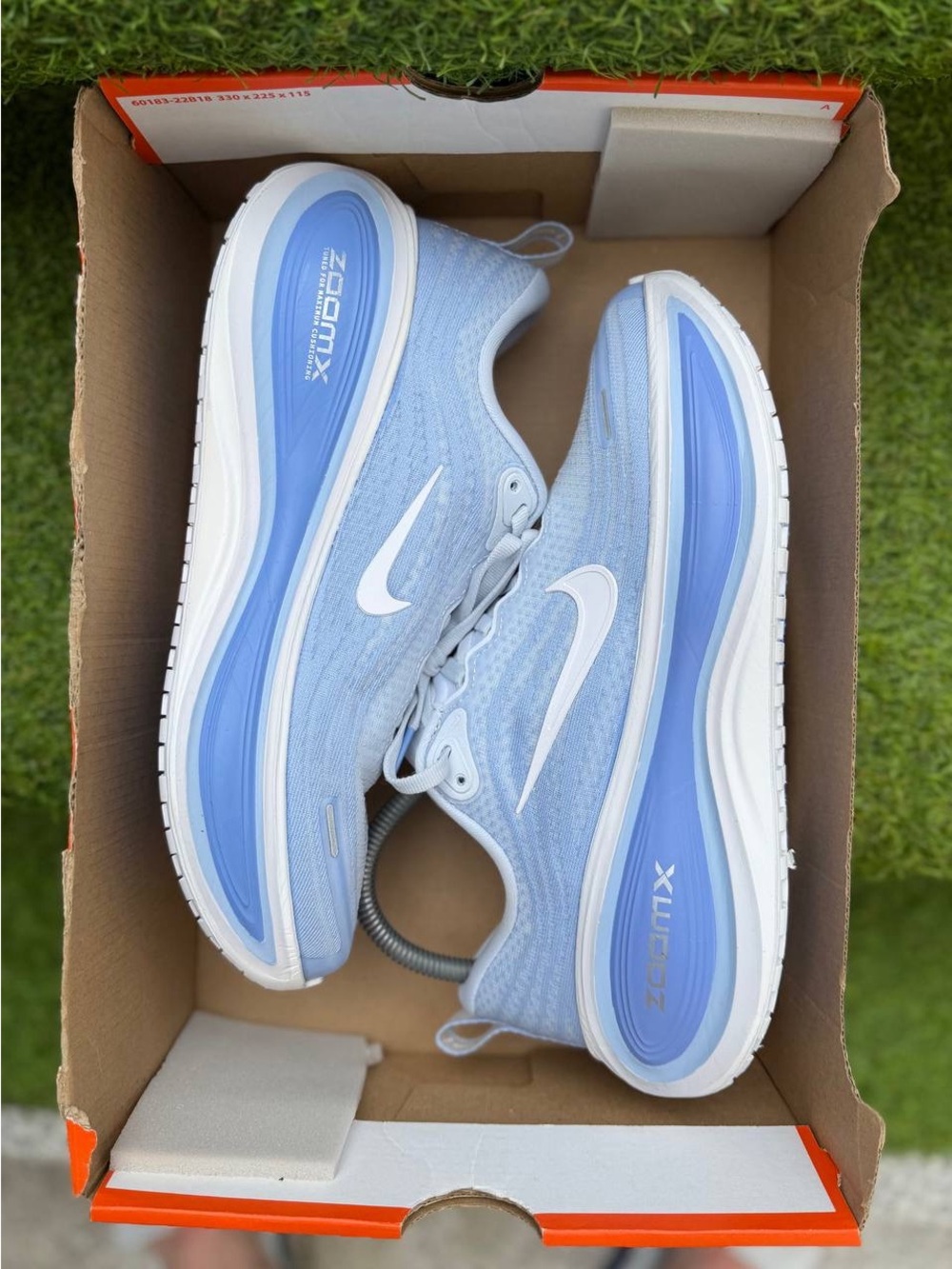 Nike Vomero Plus Football Grey Royal Pulse Shoes Brand New Women’s
HV8154-003